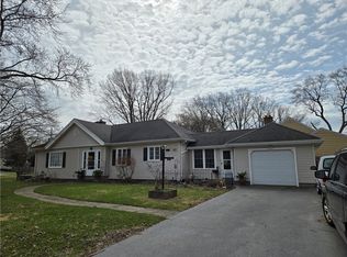 145 Pontiac Dr, Rochester, NY 14617