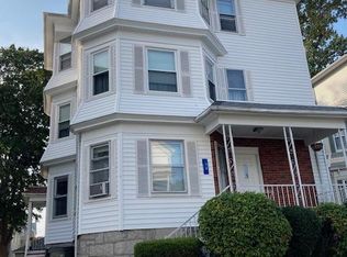 76 Stetson St REAR 3W, Fall River, MA 02720