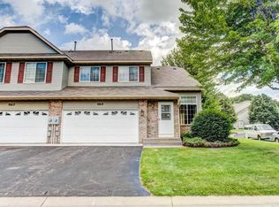 9819 Hamlet Ln S, Cottage Grove, MN 55016