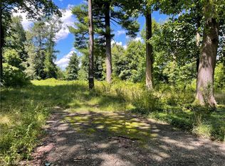 10873 Valley View Rd, Northfield, OH 44067