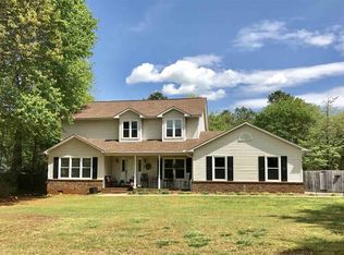 512 Hampton Rd, Liberty, SC 29657