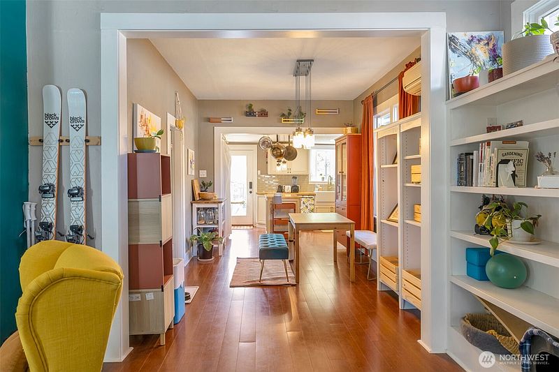 3rd image of 937 N 88th Street