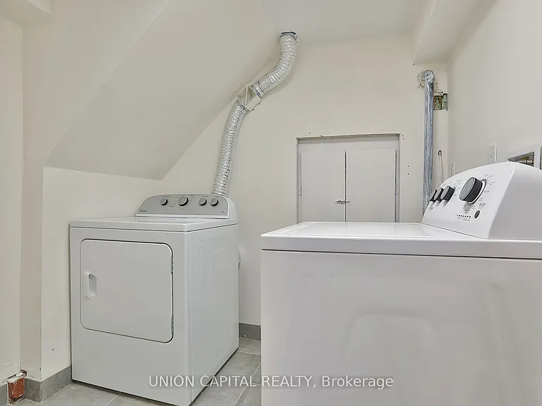383 Neal Dr — Photo 7