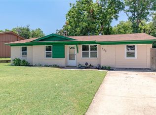 925 Bryan Dr, Bedford, TX 76022