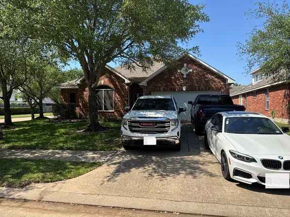 20926 Golden Sycamore Trl, Cypress, TX 77433