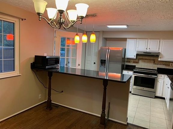 5th image of 6816 Montivideo Square Ct