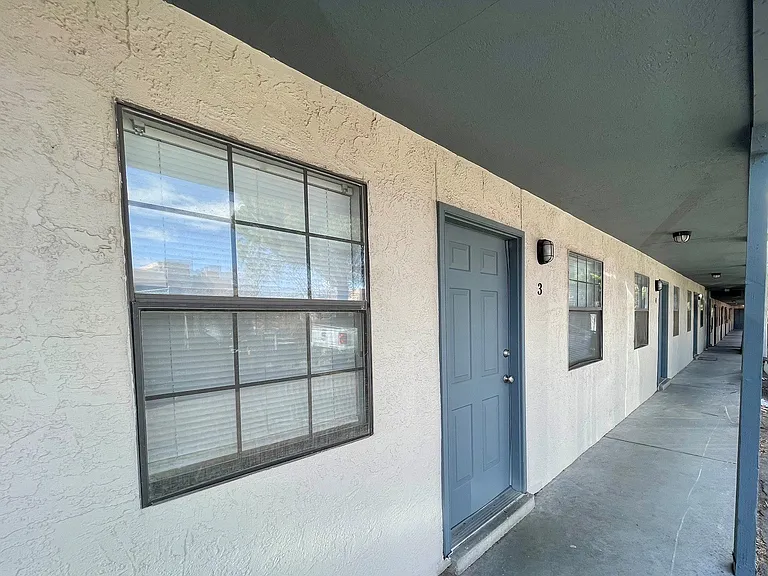 2935 Claude Dove Dr — Photo 6