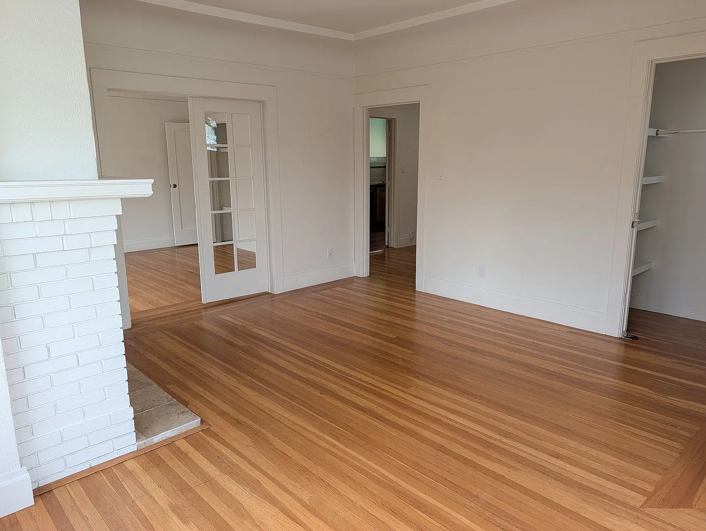 153-159 Clayton St Unit 157 - Main Image