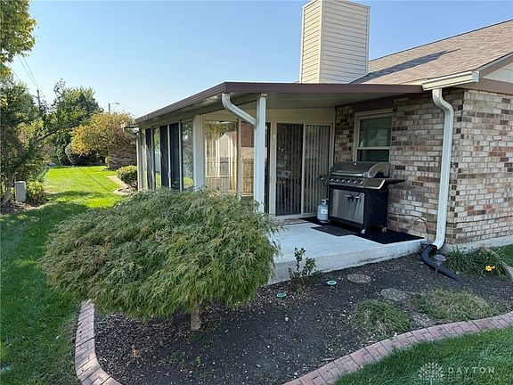 2nd image of 170 Wren Wood Ct