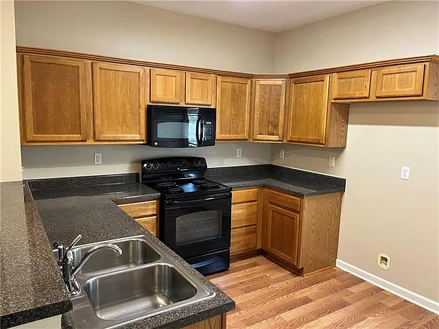290 Bella Sera Ln — Photo 4