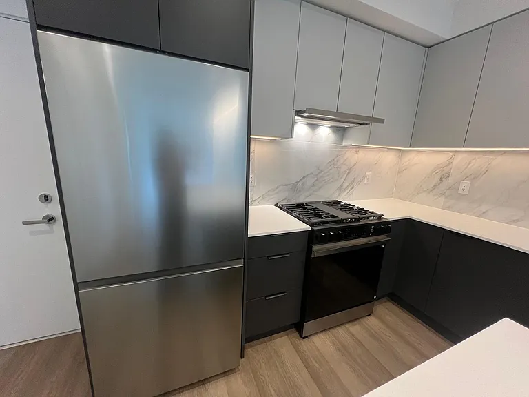 7738 119a St #205 — Photo 3