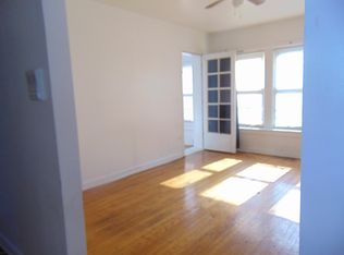 644 E 76th St, Chicago, IL 60619