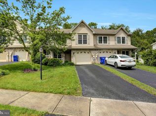 34 Ashburg Dr, Mechanicsburg, PA 17050