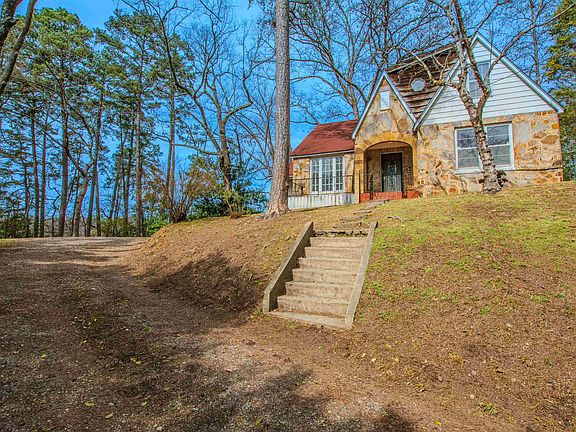 3rd image of 149 Ravine St