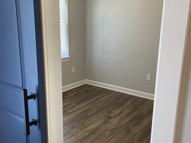 1218 Little Knife Dr — Photo 10