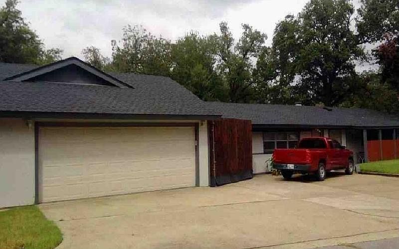 1st image of 701 Skylark Dr