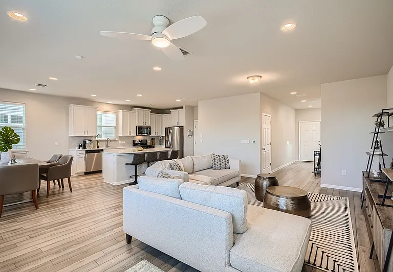 9604 Dawn Pearl Dr — Photo 10