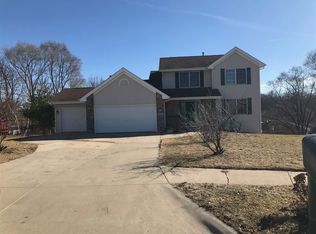 5134 Citadel Ct, Rockford, IL 61109