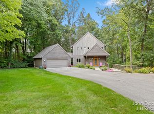 3523 Mason Lake Rd NE, Grand Rapids, MI 49525