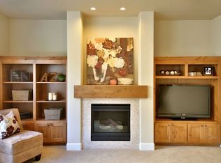 16620 SW Moonstone Ln, Beaverton, OR 97007