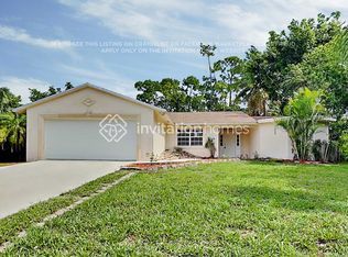 7460 E Plumosa Ln, Lake Worth, FL 33467