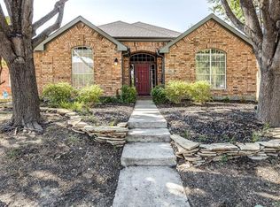 2351 Campfire Ln, Frisco, TX 75033