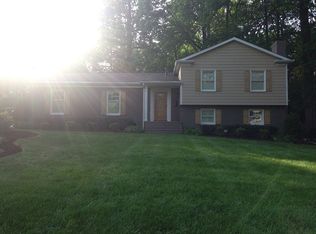 3842 Rhodes Ave, Charlotte, NC 28210