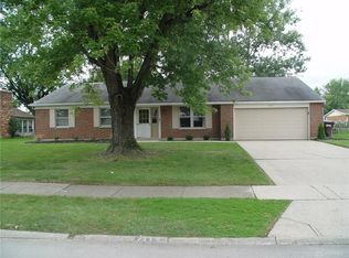 7113 Kinsey Rd, Englewood, OH 45322