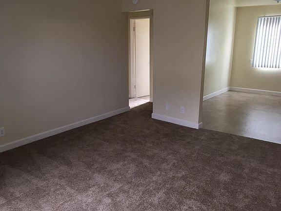 2nd image of 14507 Corby Ave