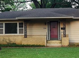 1341 S Oak St, Ottawa, KS 66067