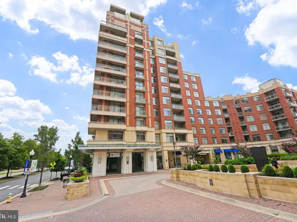3650 S Glebe Rd Unit 465, Arlington, VA 22202