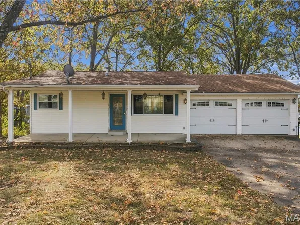 3832 Alta Dr, De Soto, MO 63020