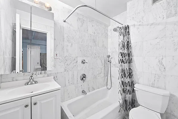 Rented by William Raveis Real Estate | media 2