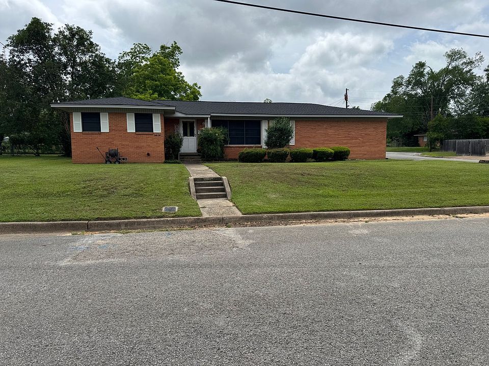 1st image of 3011 Brentwood Dr #B
