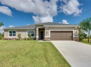 1005 NE 32nd St, Cape Coral, FL 33909