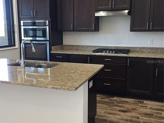 3rd image of 4669 Garden Dr
