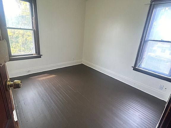 2nd image of 1947 W Finn Pl