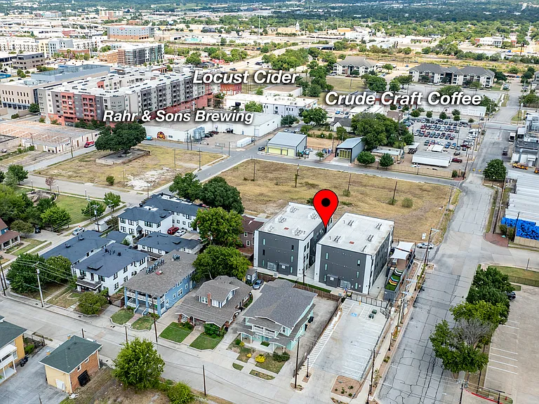 CoHo - 312 West Terrell — Photo 8