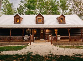 180 E Spencer Rd, Campton, KY 41301