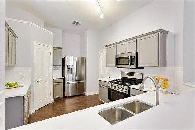 1st image of 5617 Lomita Verde Cir
