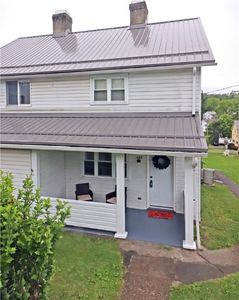 132 Grant St, Star Junction, PA, 15482