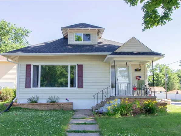 505 School St, Carlisle, IA 50047