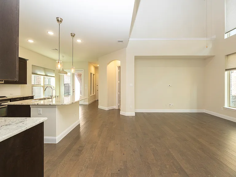 5313 Basham Ln — Photo 18