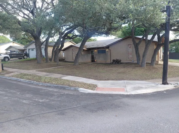 6102 Forest Ct, San Antonio, TX 78240