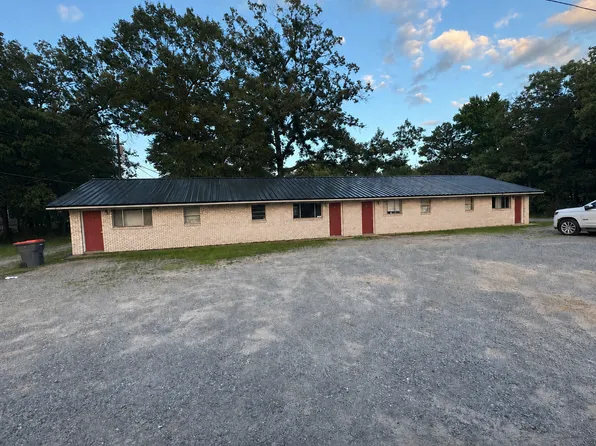 2401 Phillips St APT 2, White Hall, AR 71602