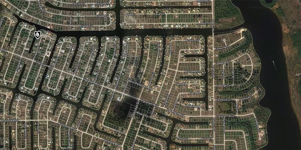 2nd image of 9198 Snapper Cir