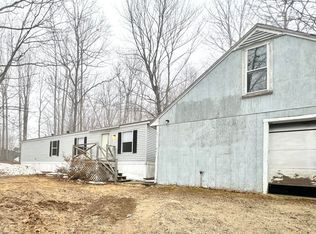 145 Robinson Hill Rd, Oxford, ME 04270