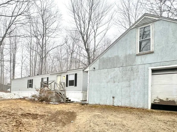 145 Robinson Hill Road, Oxford, ME 04270