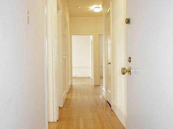 3rd image of 2255 Lake St APT 4
