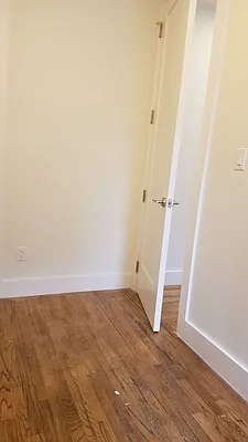 Rented by The Hamilton Group | media 9